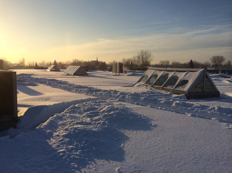 Déneigement Toiture Plate - Toiture RéparExpert