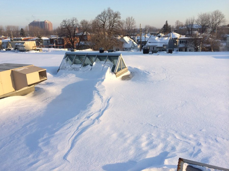 Déneigement Toiture Plate - Toiture RéparExpert